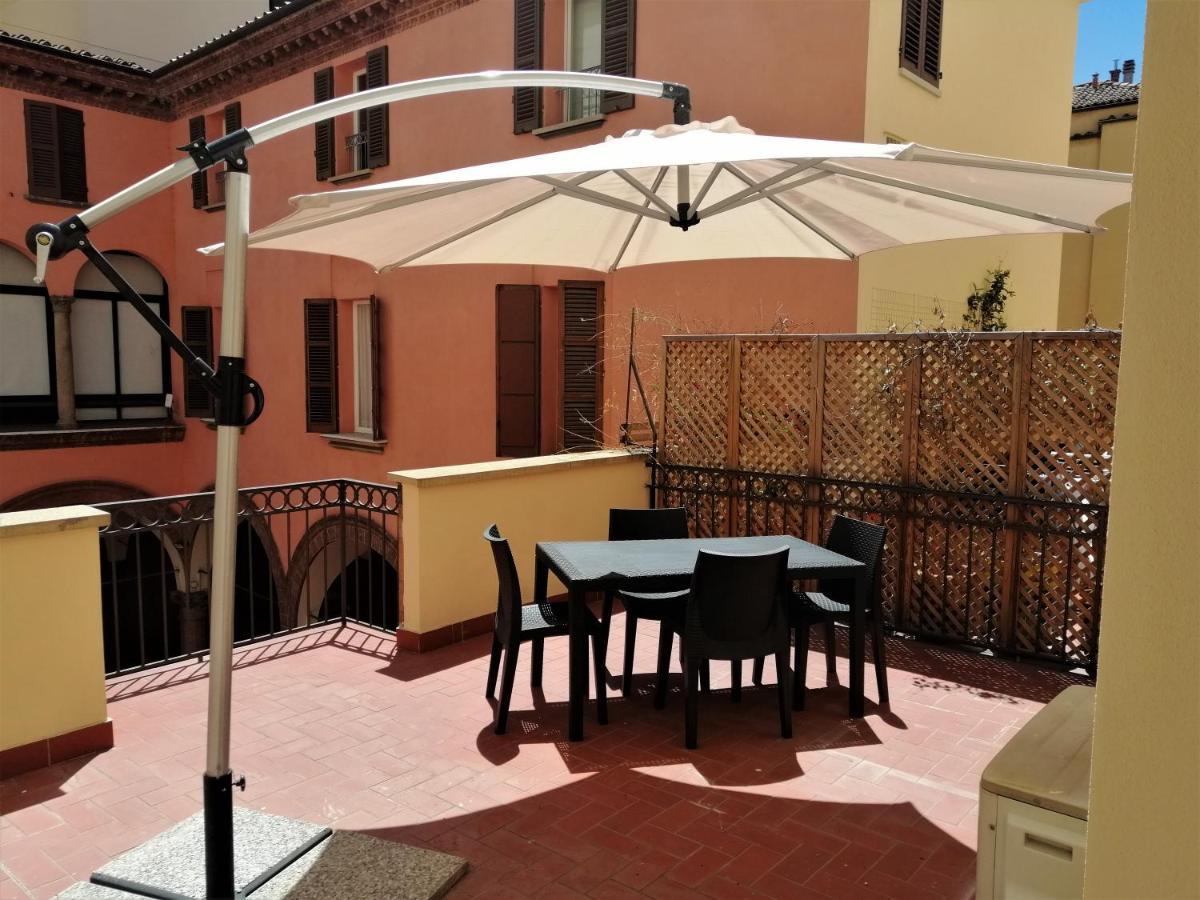 Galleria Del Toro Apartments Bologna Exteriör bild